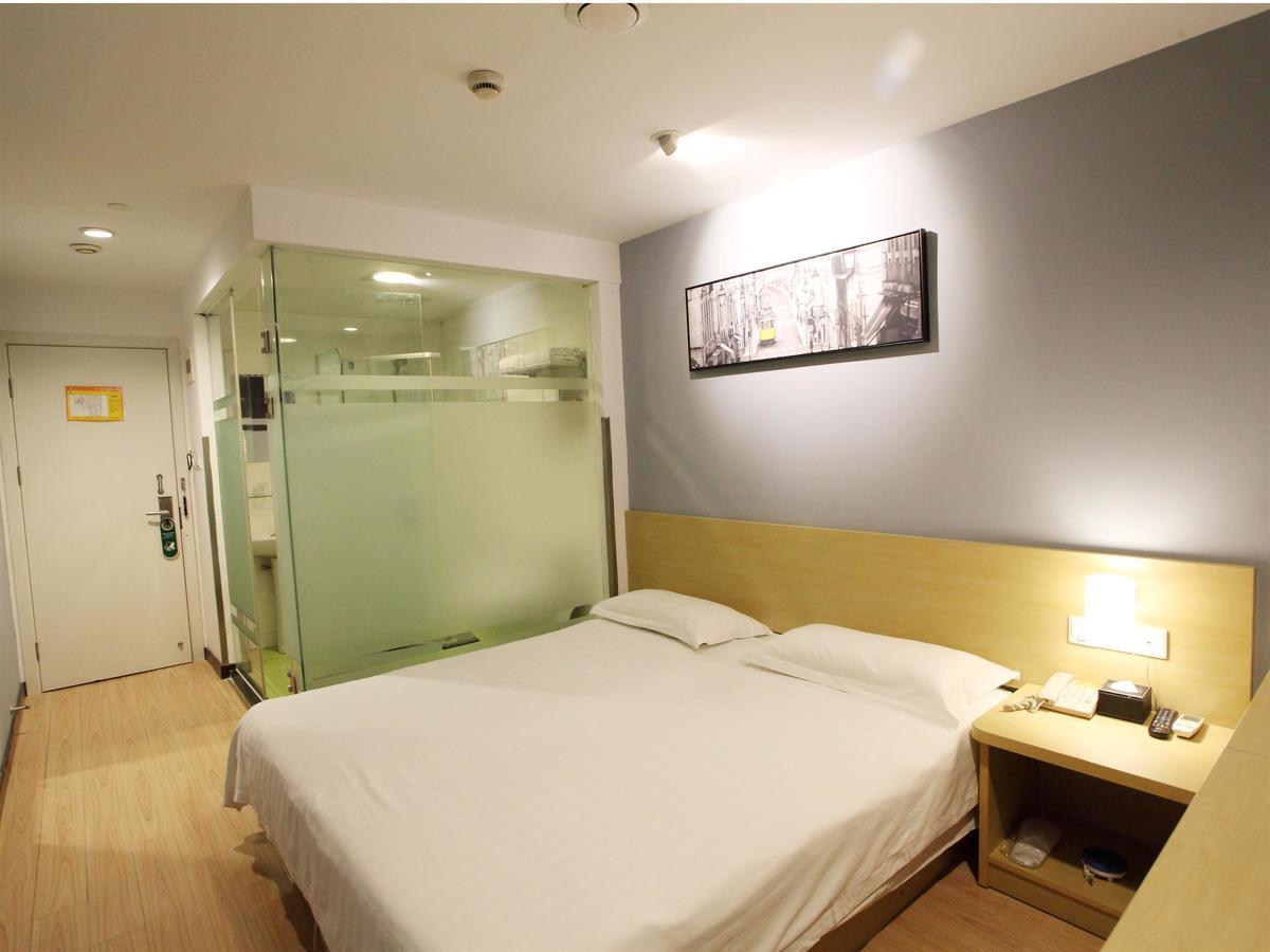 Weijing Express Hotel 창수 외부 사진