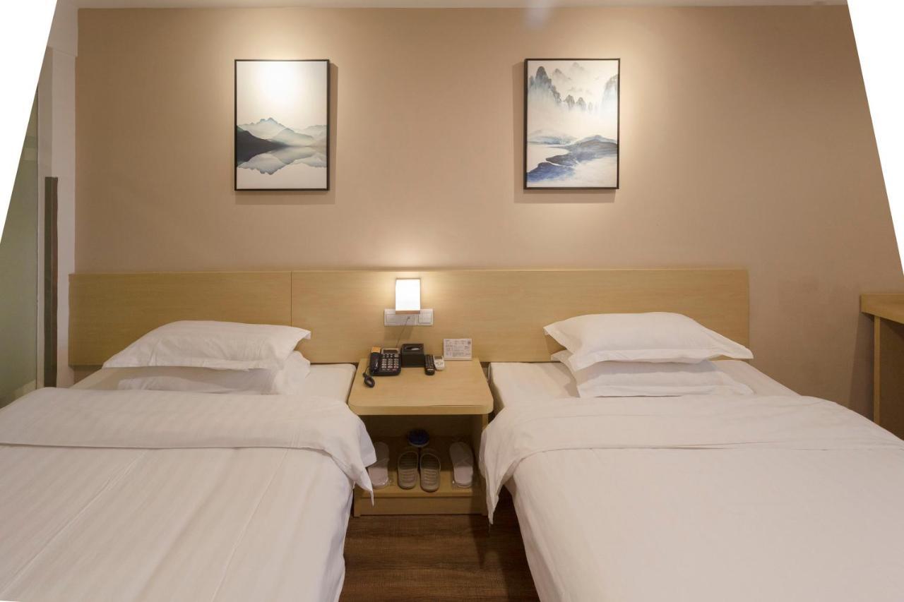 Weijing Express Hotel 창수 외부 사진