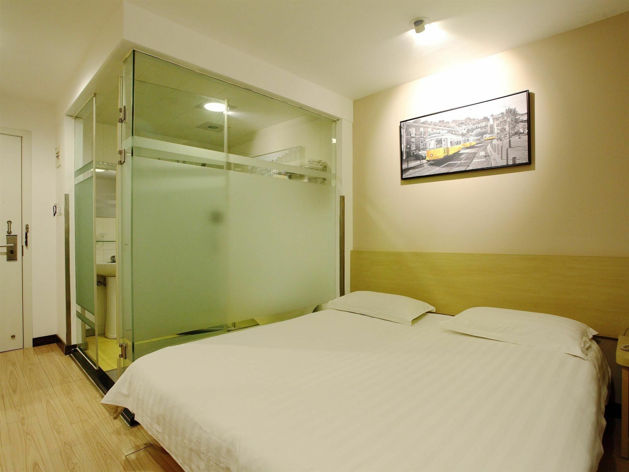 Weijing Express Hotel 창수 외부 사진